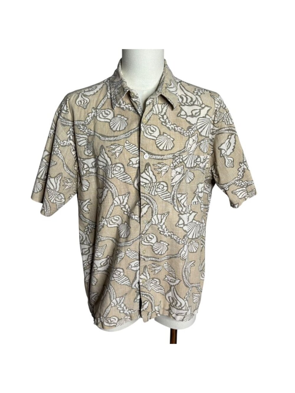 Old Navy Reverse Print Hawaiian Shirt L Beige Button Up Short Sleeve Sea Shells